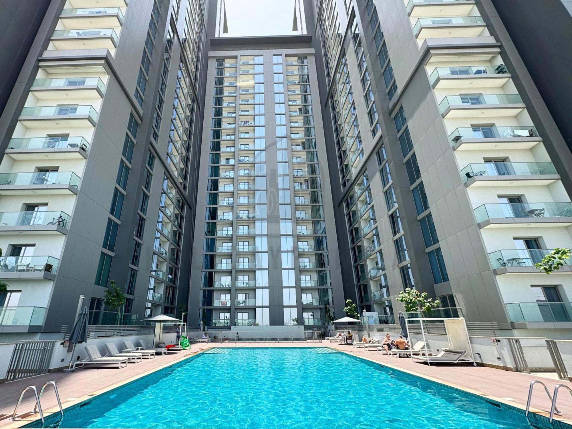 Beautiful Apartment Close To Burj Khalifa Dubai Exterior photo